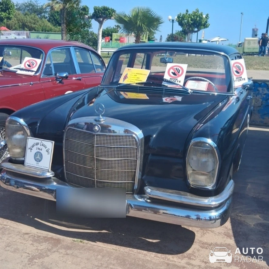 Mercedes-Benz 200 spotted in Alimos