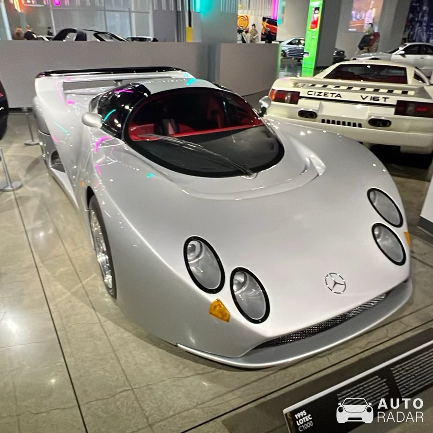 Mercedes-Benz Lotec C1000 spotted in Los Angeles
