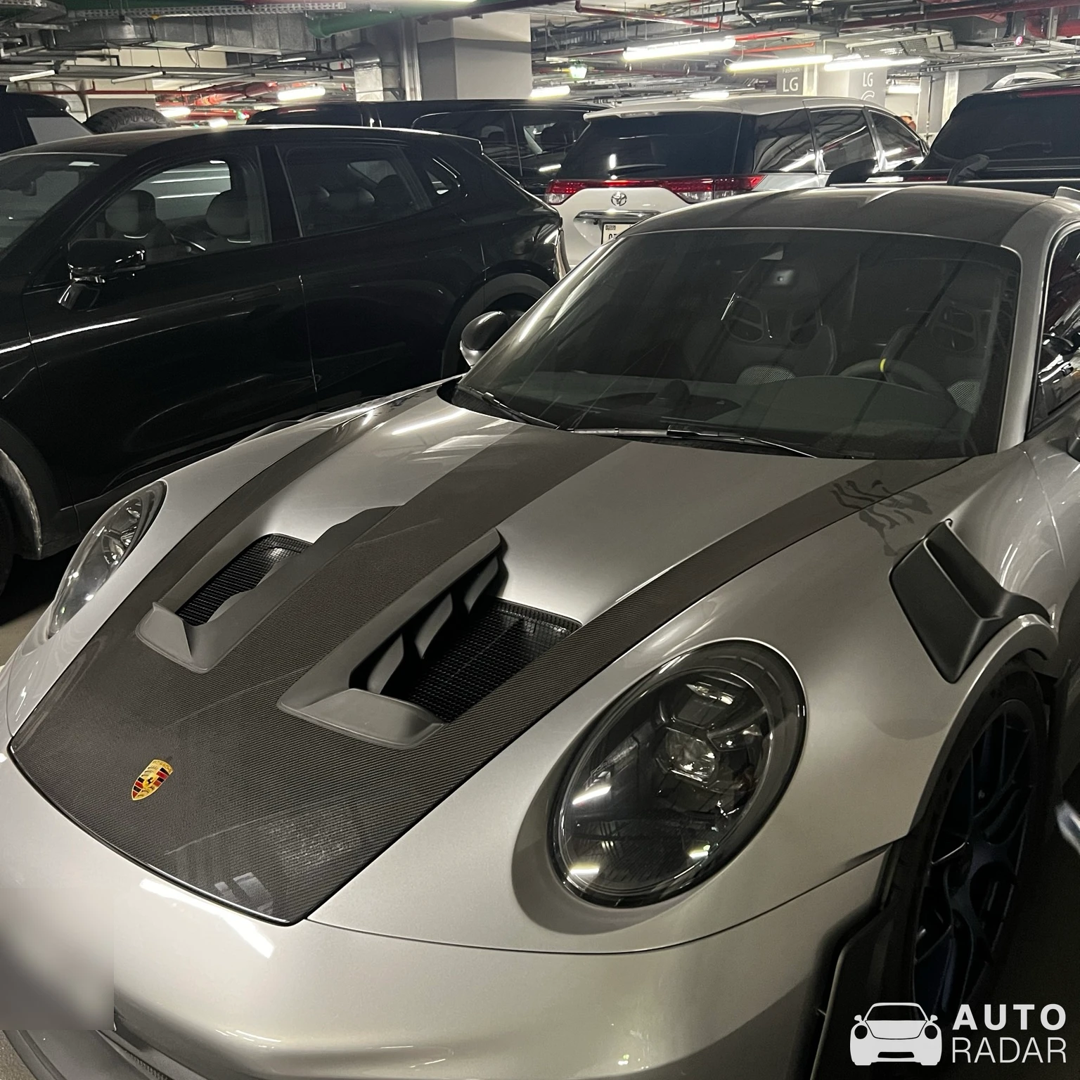 Porsche 992 GT3 RS MkI spotted in Amman
