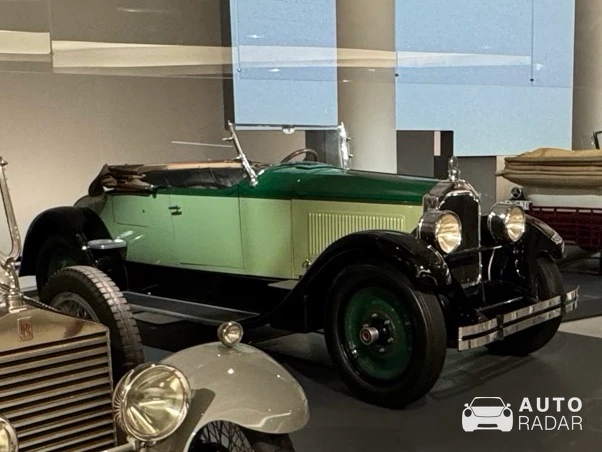 Packard Six spotted in Monaco