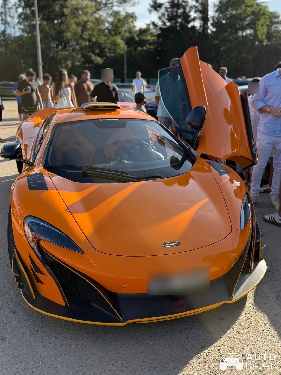 McLaren 675LT Spider Carbon Series spotted in Maldonado, Uruguay