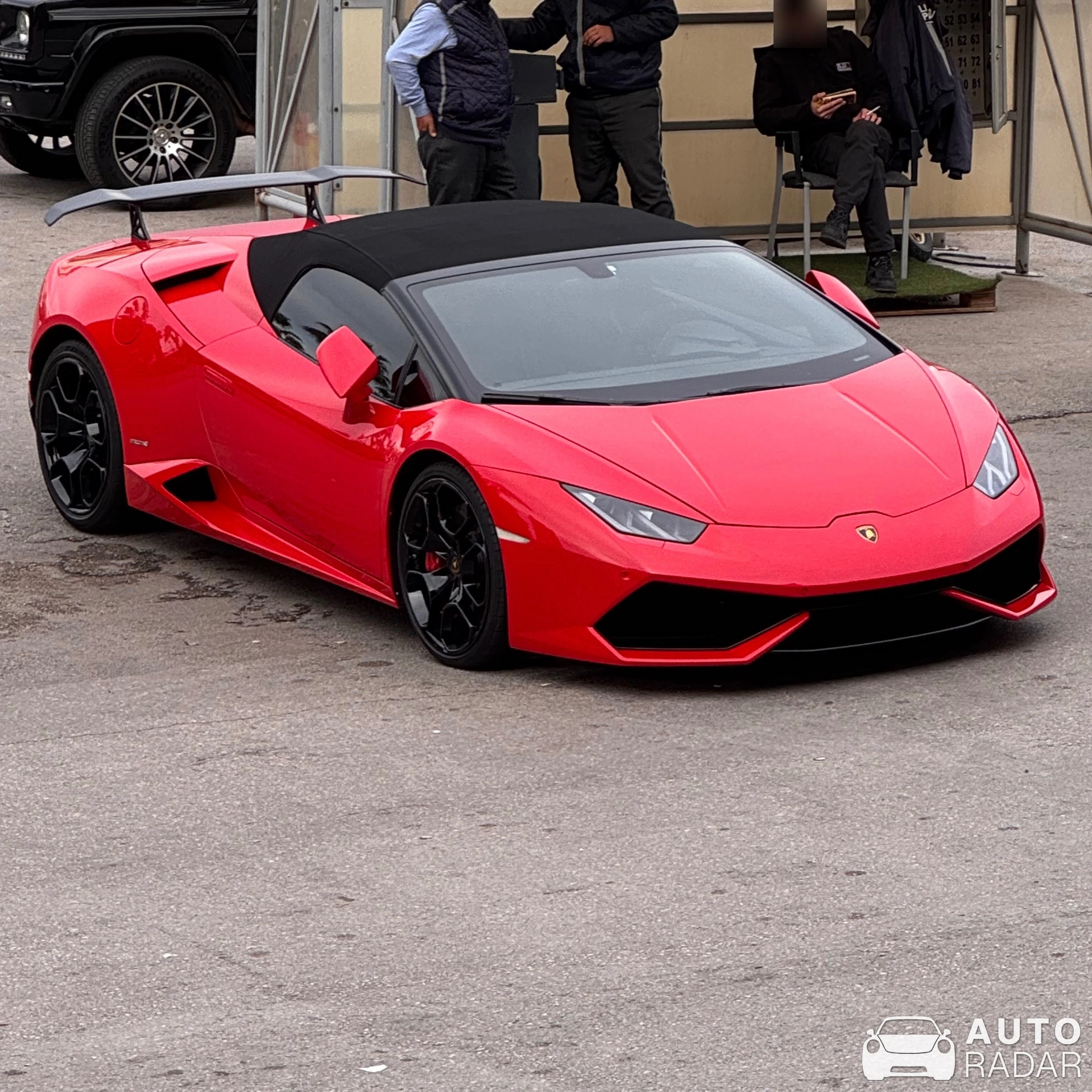 Lamborghini Huracán LP610-4 Spyder spotted in Naccache, Liban
