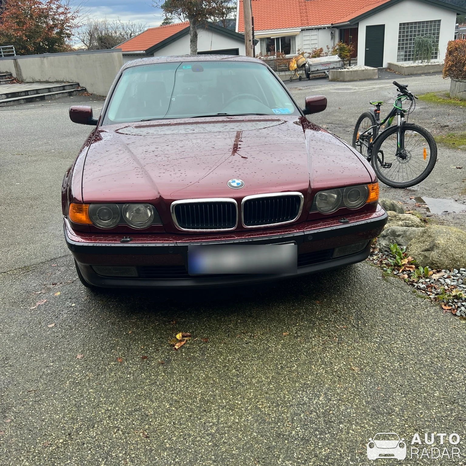 BMW 740i spotted