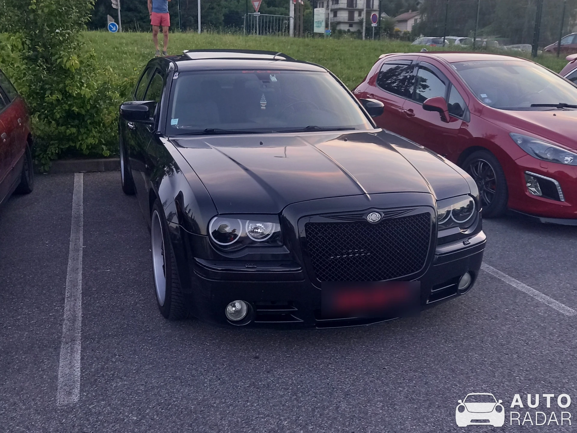 Chrysler 300C Touring spotted in Sevrier