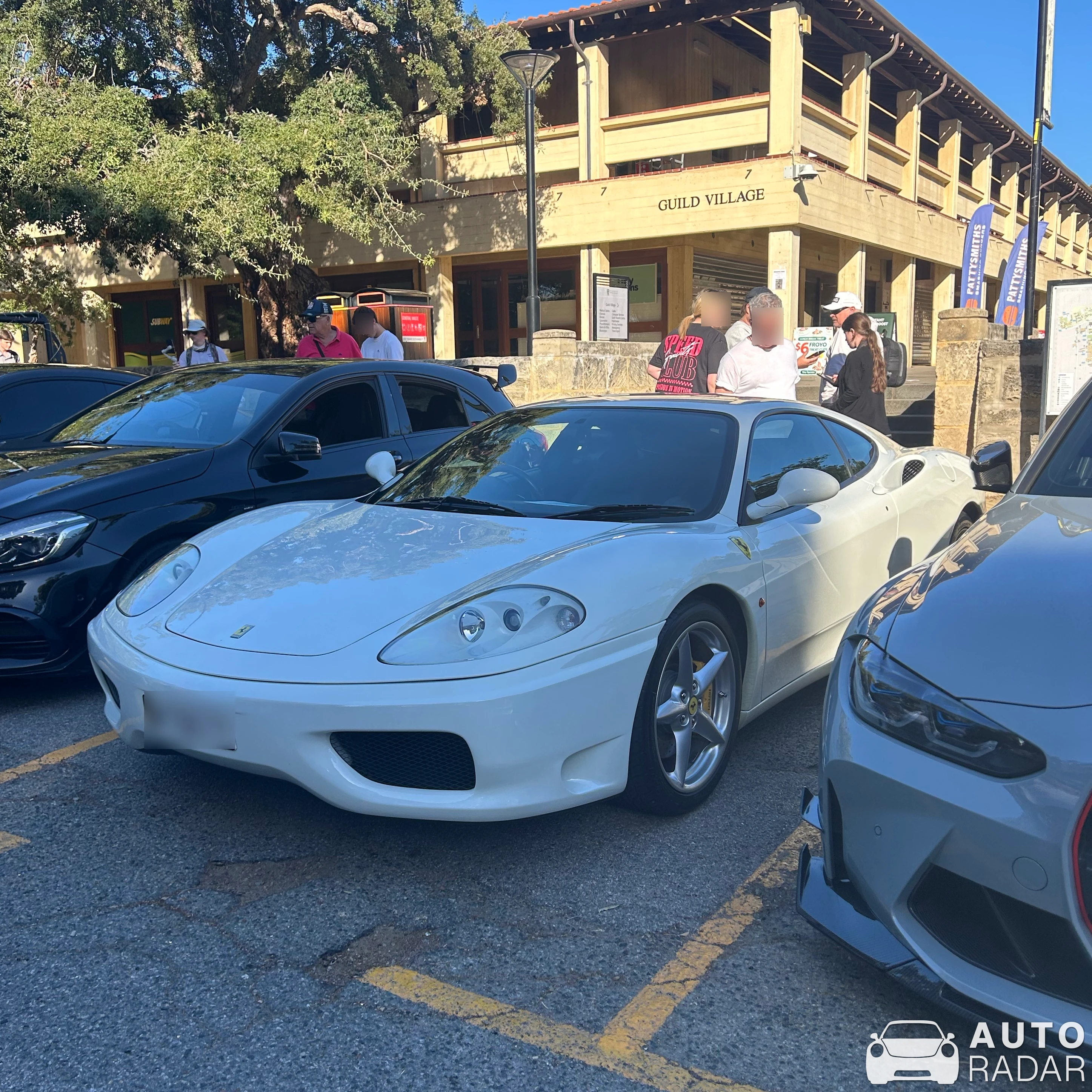 Ferrari 360 Modena spotted in Middle Swan
