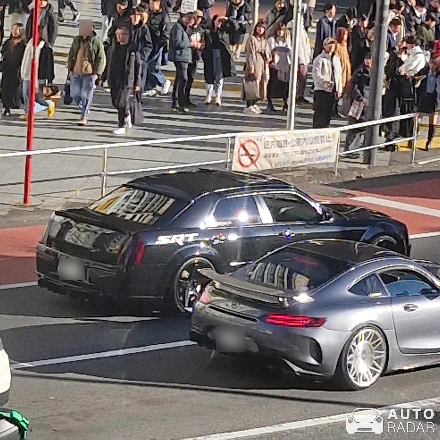 Chrysler 300C SRT8 2016 spotted in Shibuya, Japan