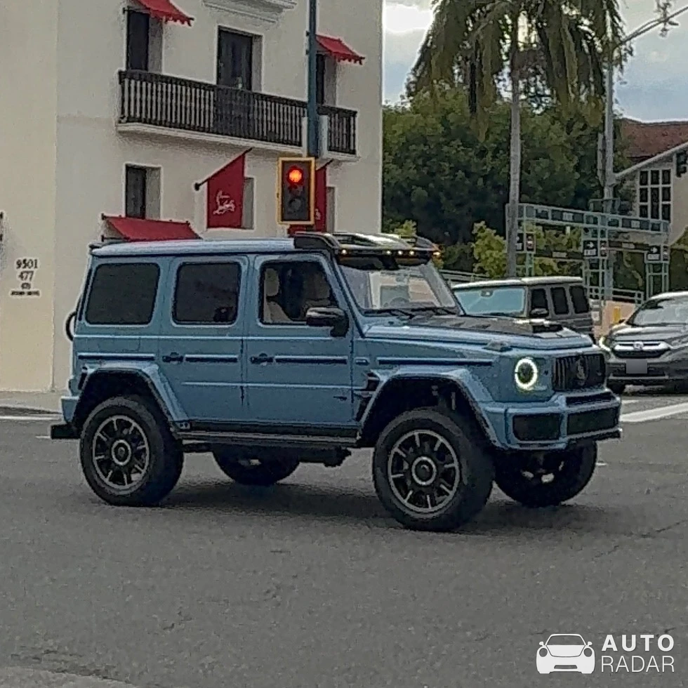 Mercedes-AMG Brabus G 700 4X4² W463 2018 Spots spotted in Beverly Hills