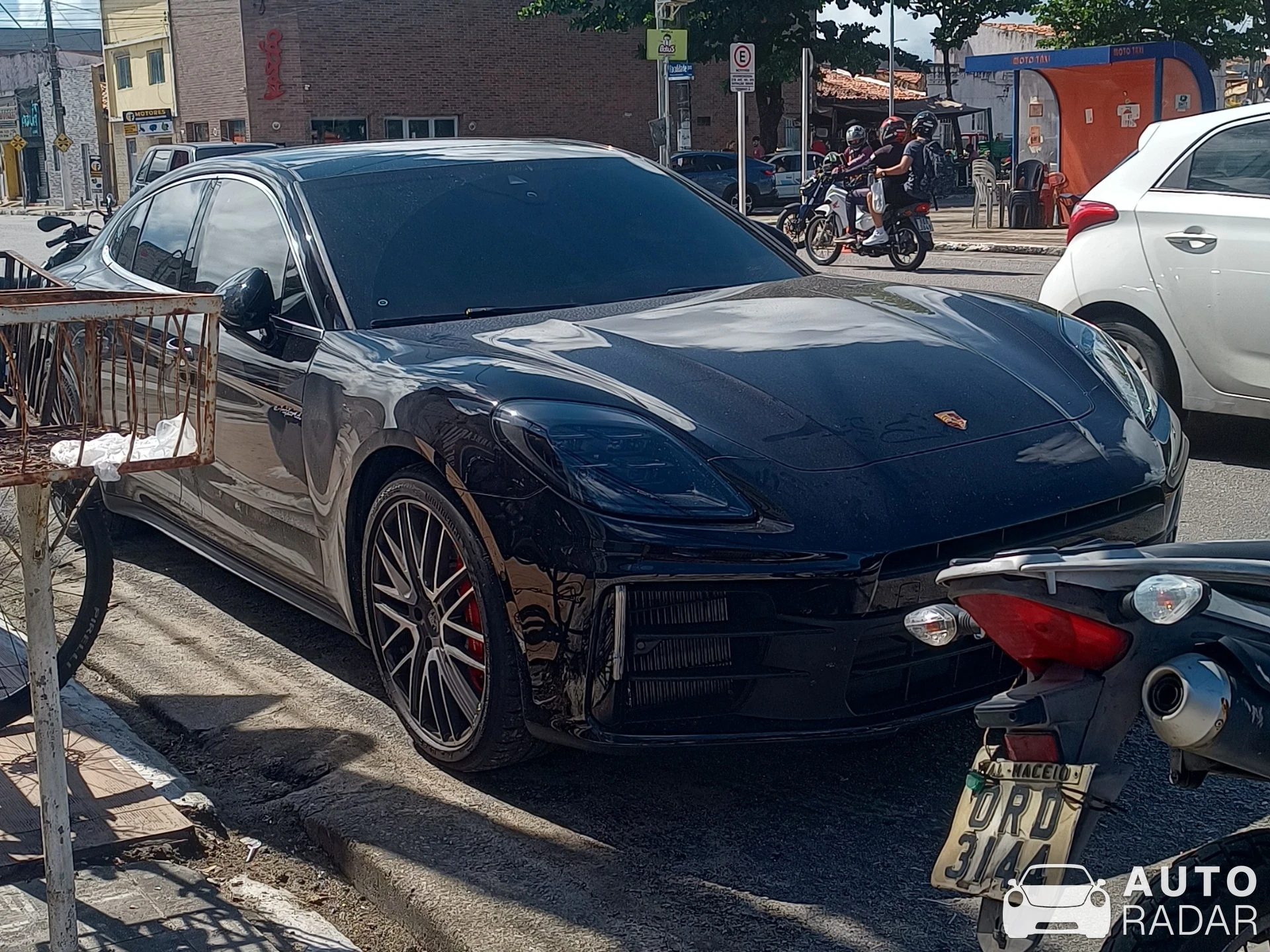Porsche 972 Panamera 4S spotted