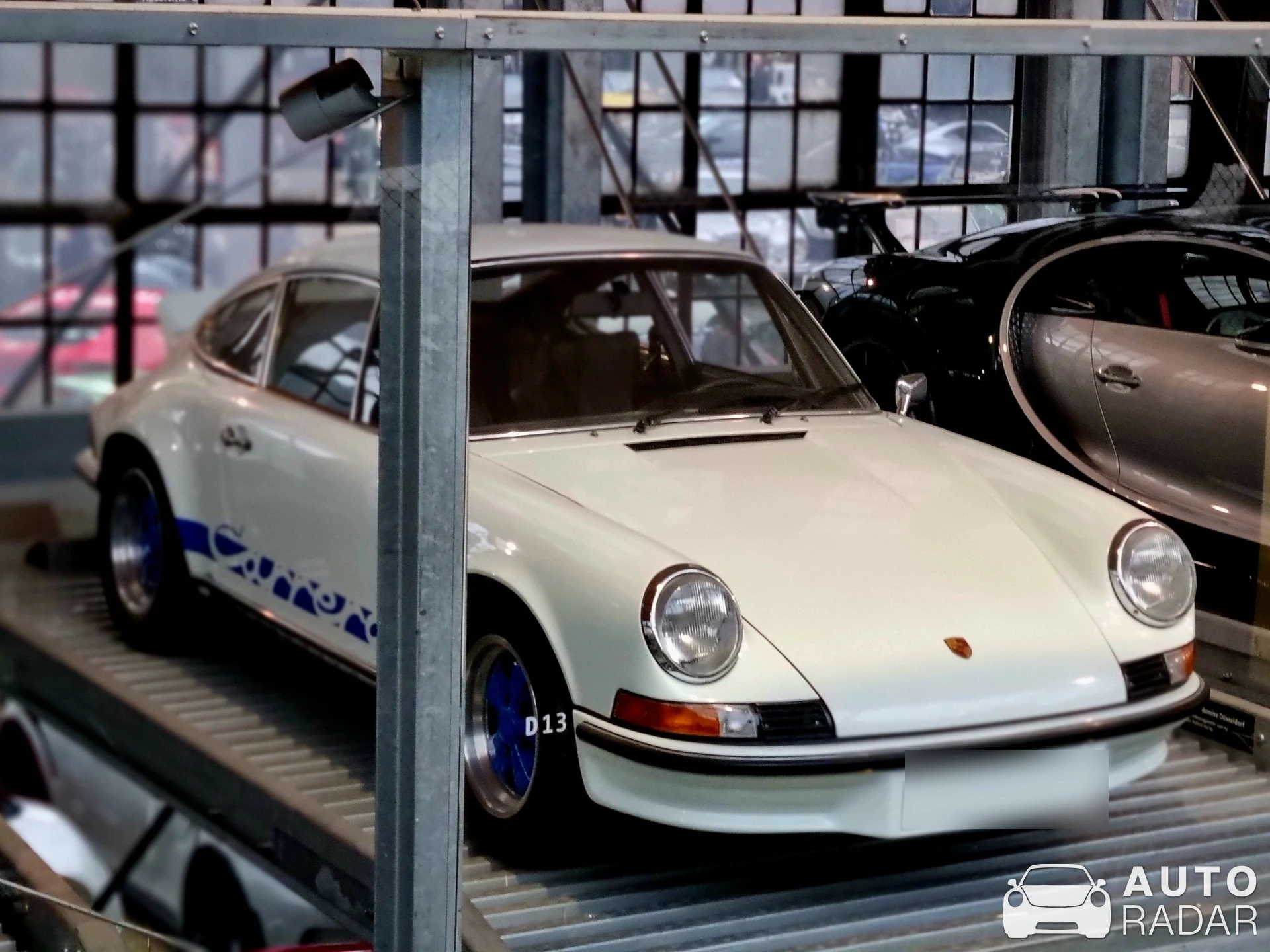 Porsche 911 Carrera RS 2.7 spotted in Düsseldorf, Germany
