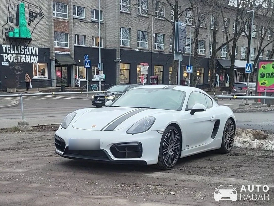 Porsche 981 Cayman GTS spotted in Tallinn, Estonia