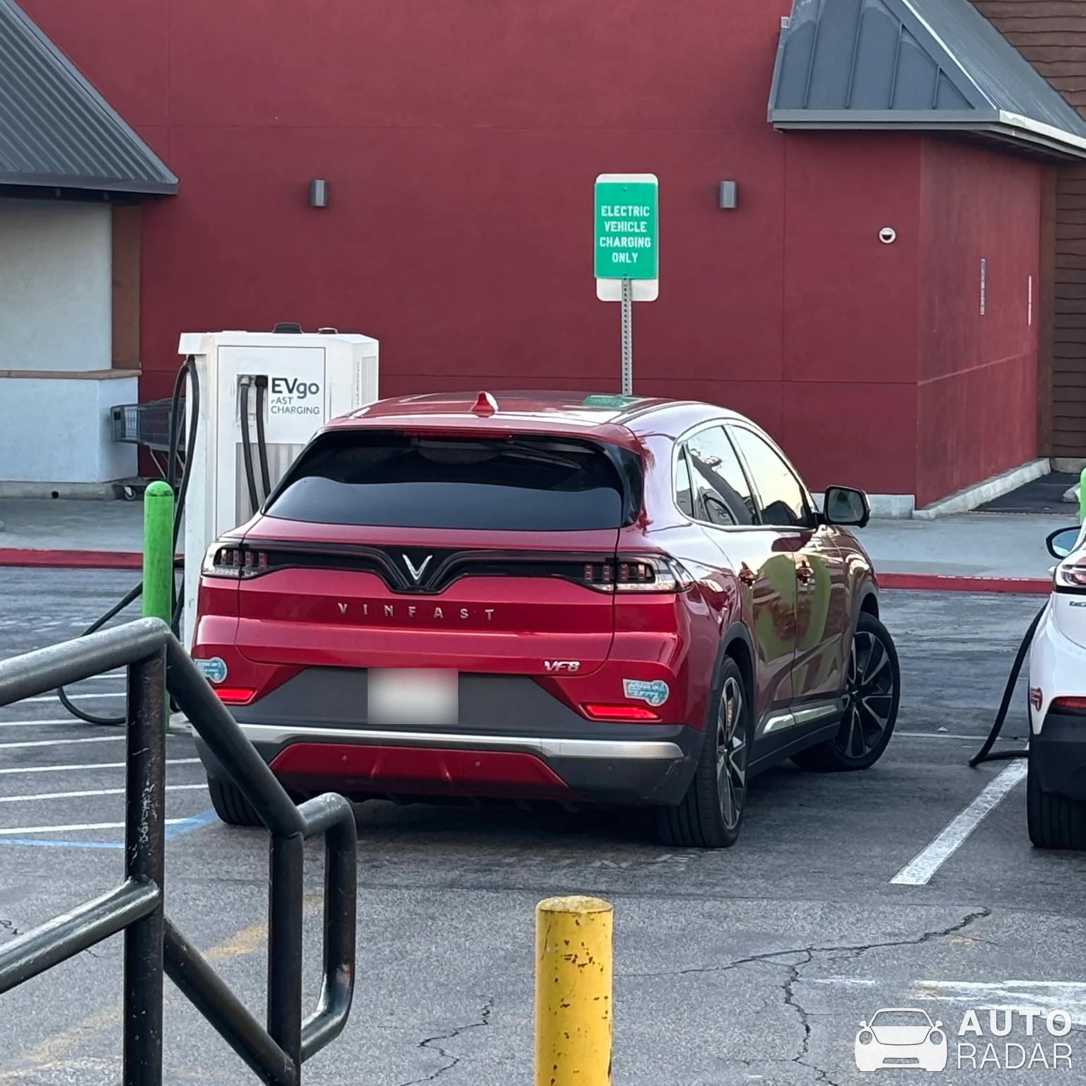 VinFast VF8 spotted in Hermosa Beach