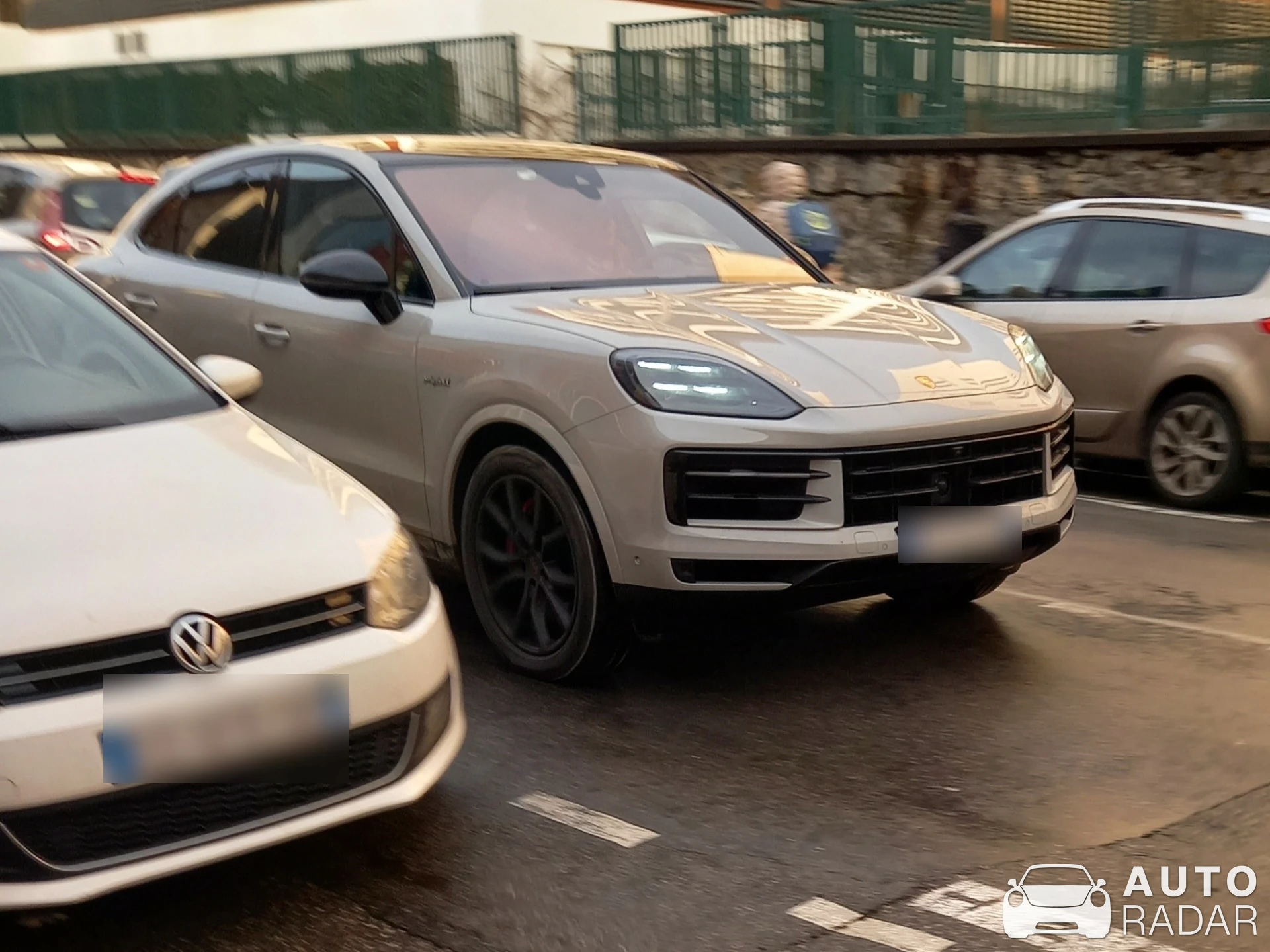 Porsche Cayenne Coupé Turbo S E-Hybrid spotted in Annecy, France