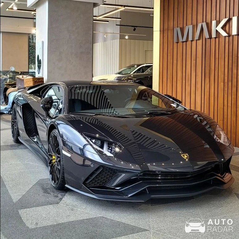 Lamborghini Aventador S LP740-4 spotted in Sarıyer, Türkiye