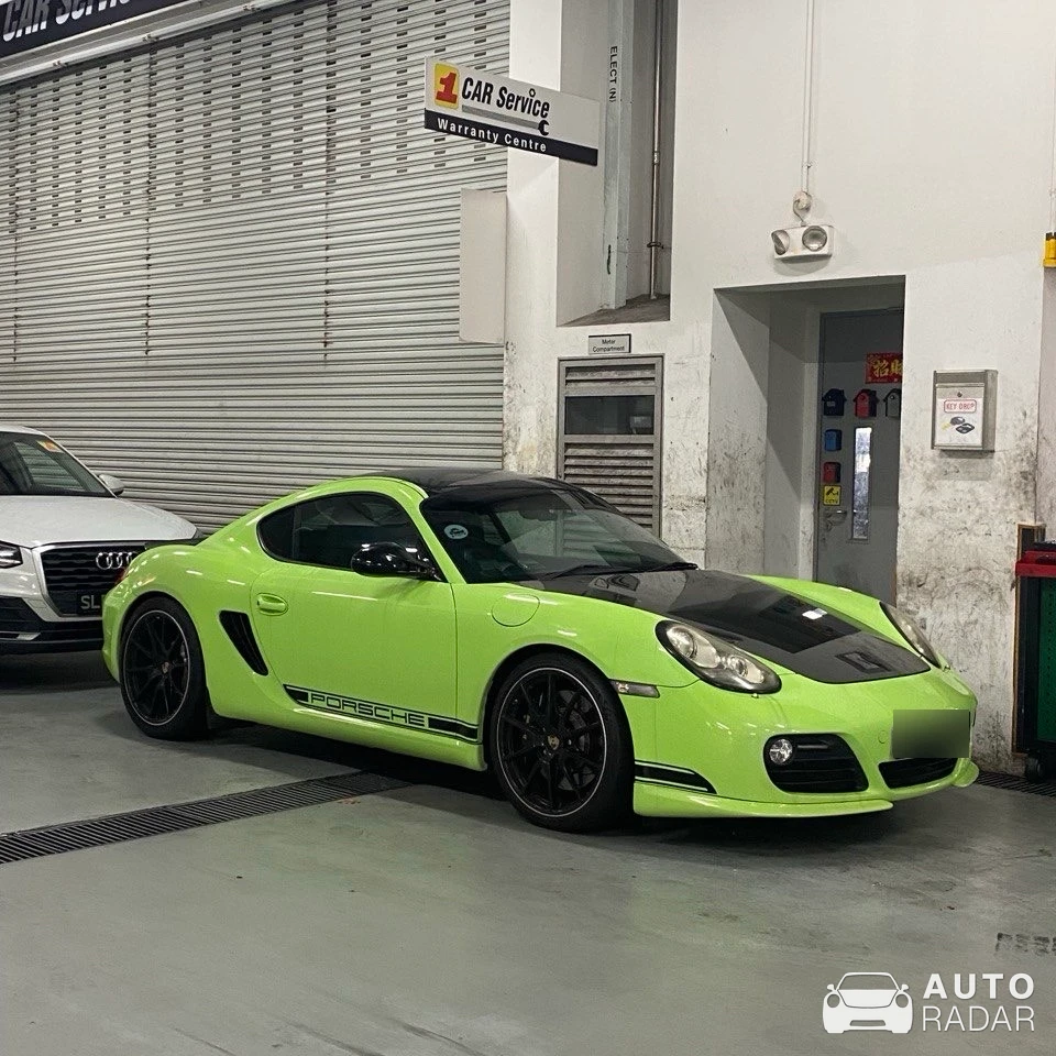 Porsche 987 Cayman R spotted in Singapore