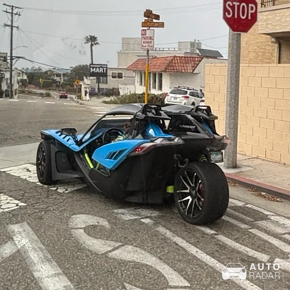 Polaris Slingshot GT LE spotted in Hermosa Beach