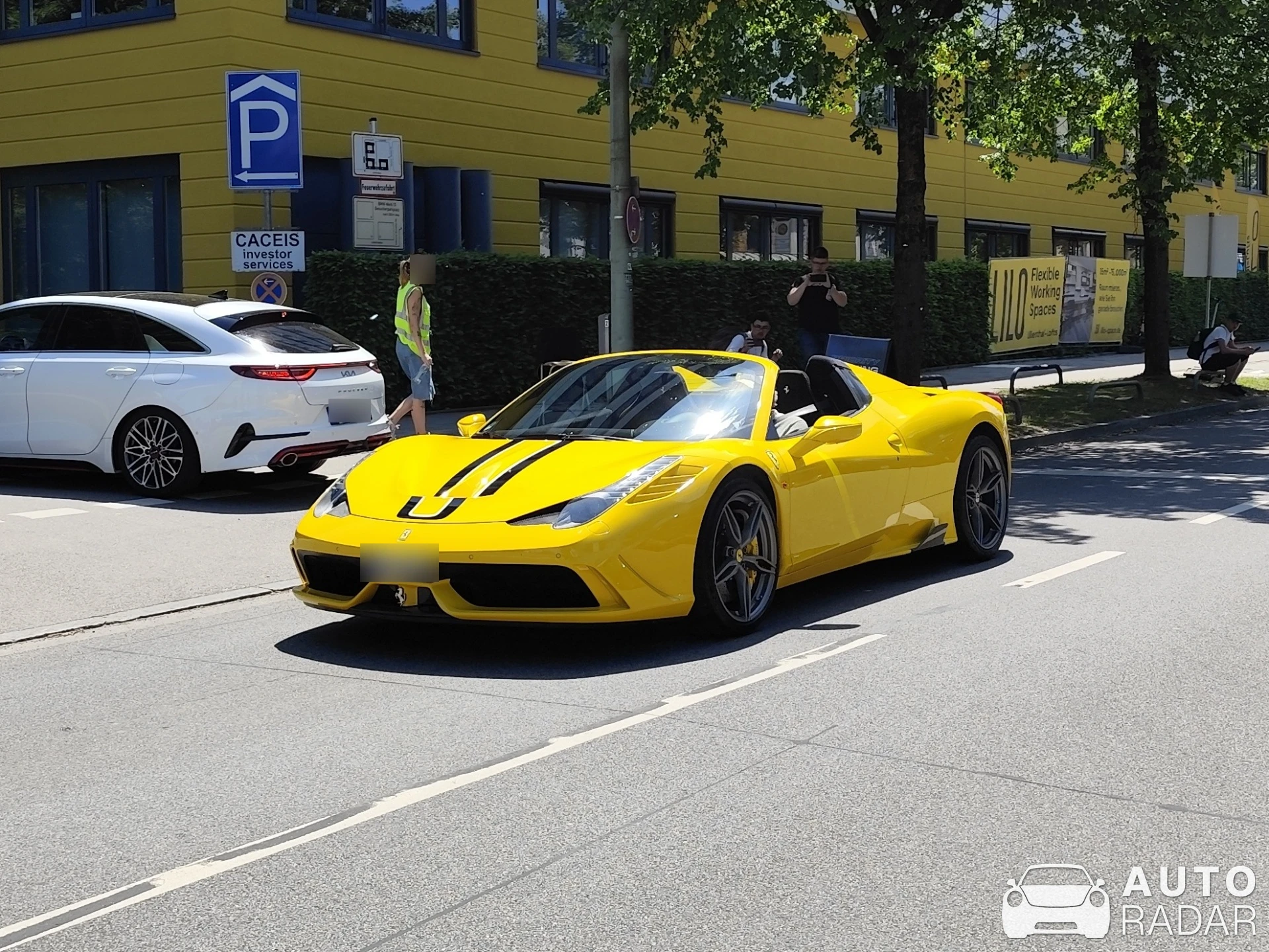 Ferrari 458 Speciale A spotted in München, Germany