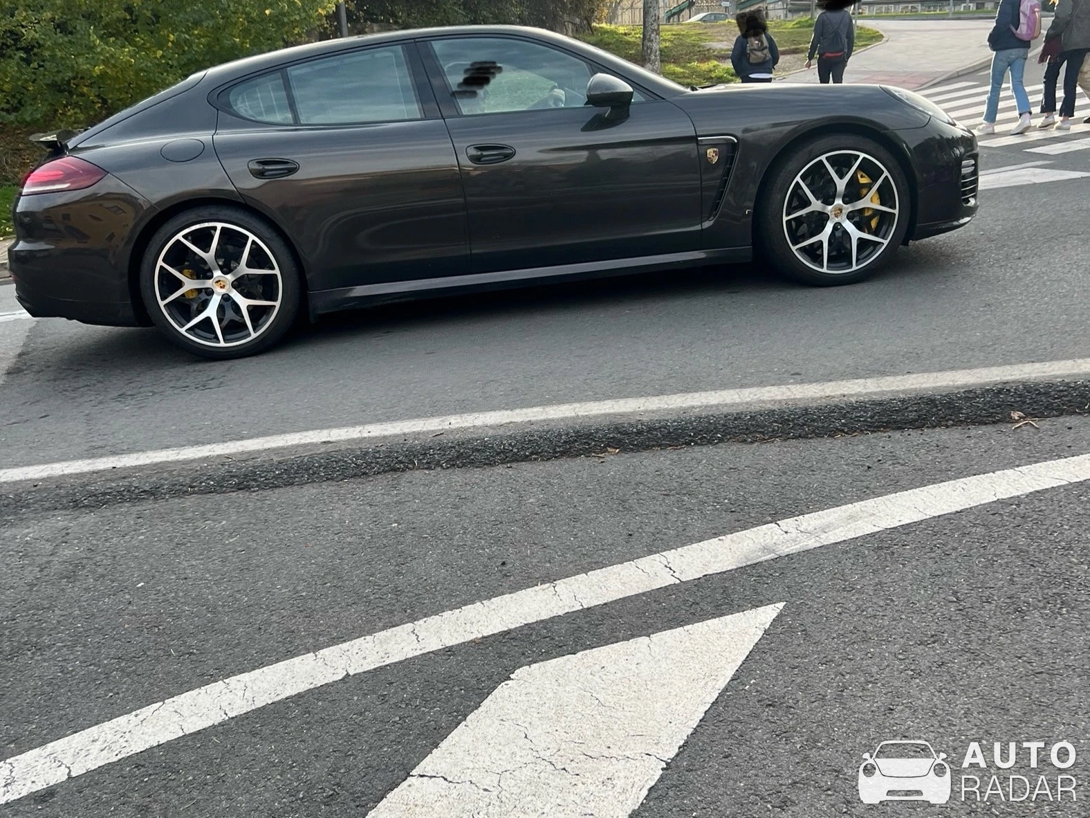 Porsche Cayenne Turbo spotted in Segovia, Spain