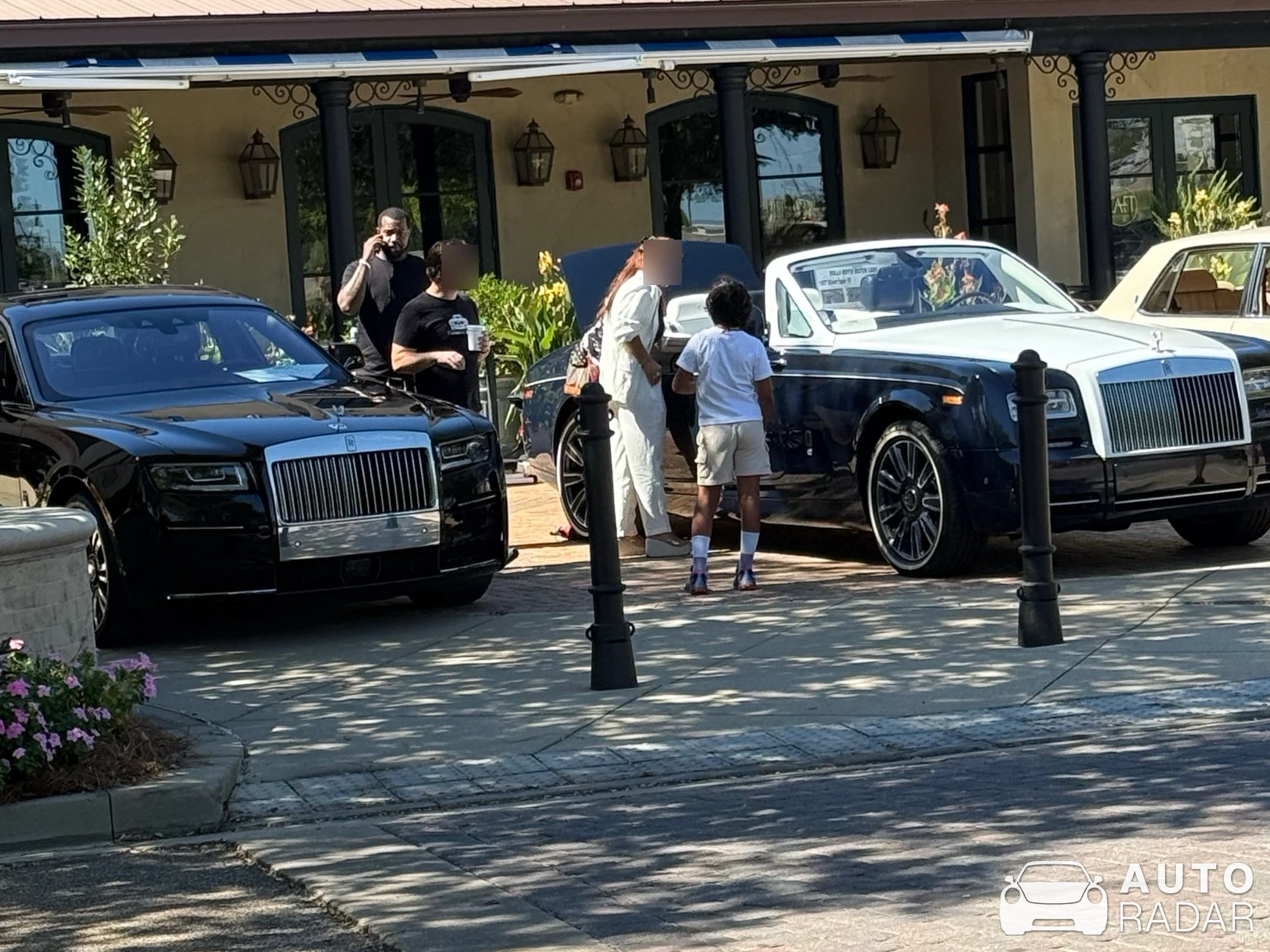 Rolls-Royce Phantom Drophead Coupé Series II spotted in Ridgeland