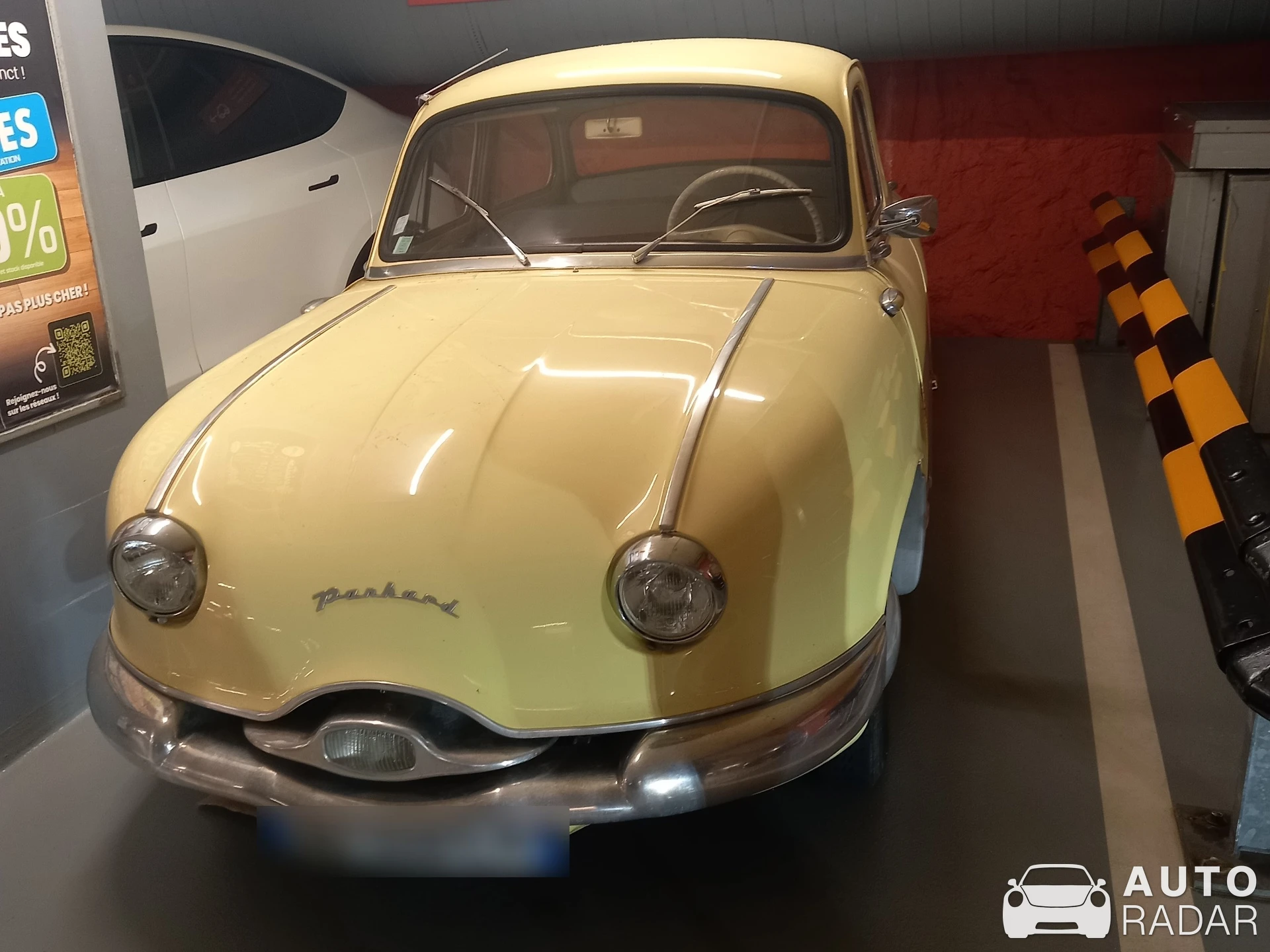 Panhard CD spotted in Genève