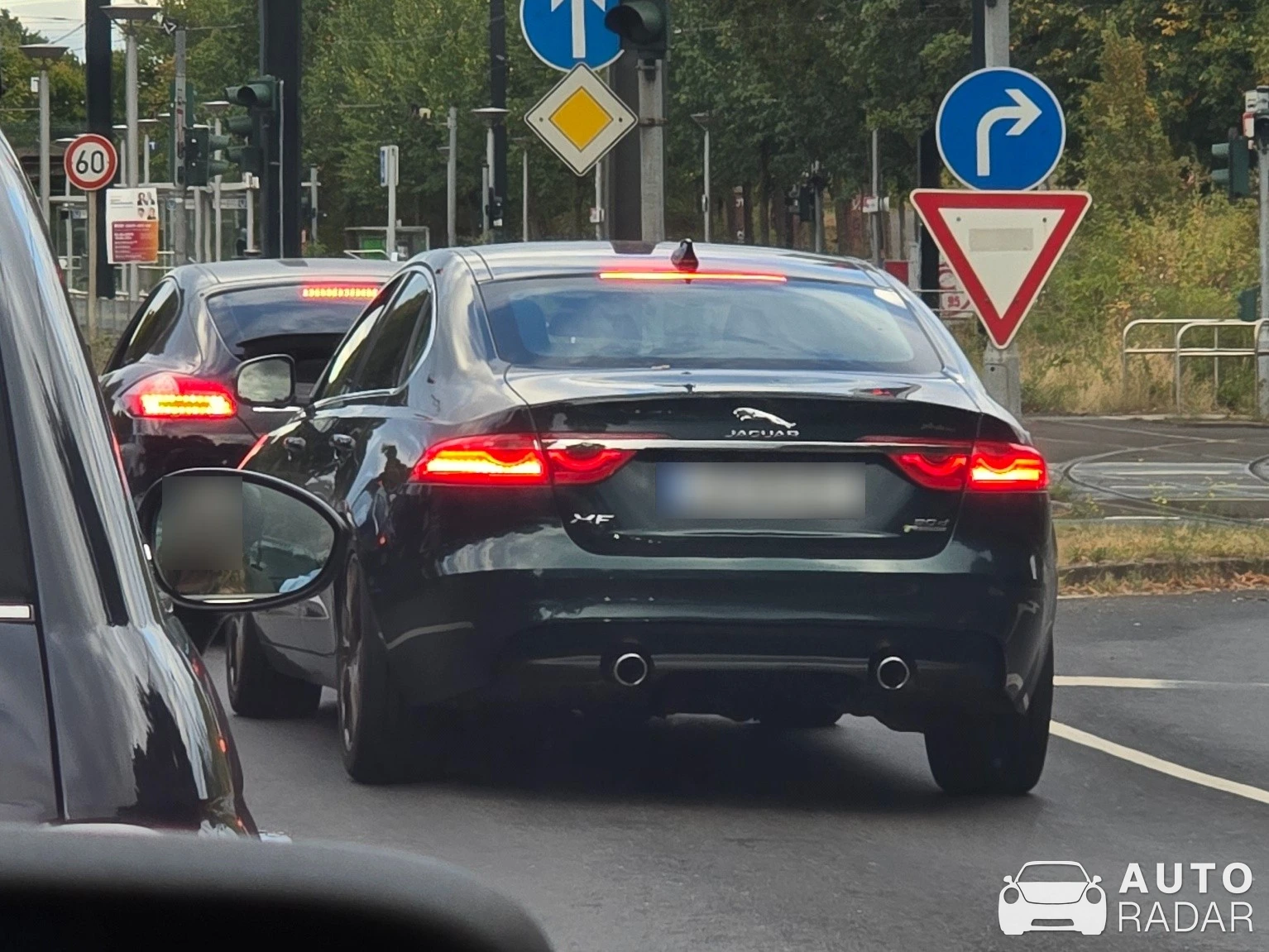 Jaguar XF 2016 spotted in Düsseldorf