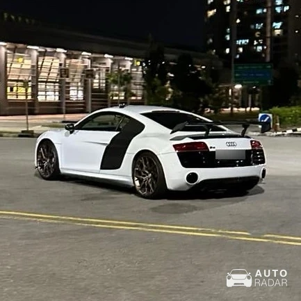 Audi R8 V10 Plus 2015 spotted in Singapore, Singapore