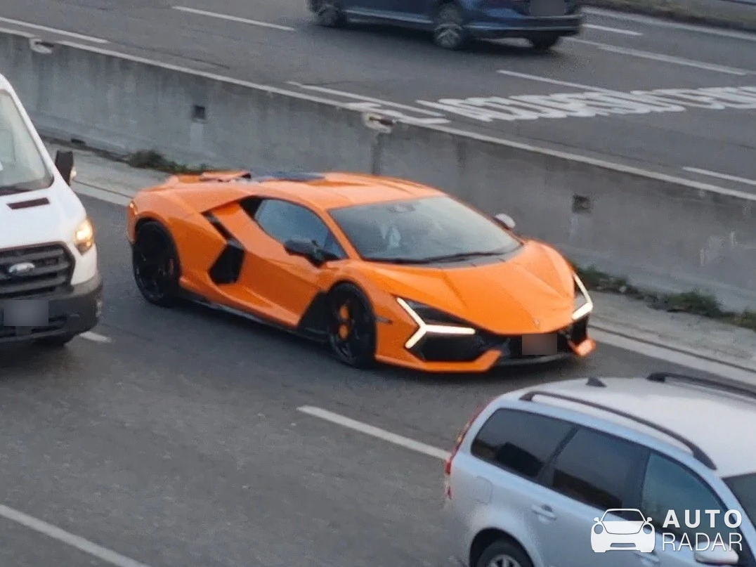 Lamborghini Revuelto spotted in Milano, Italy