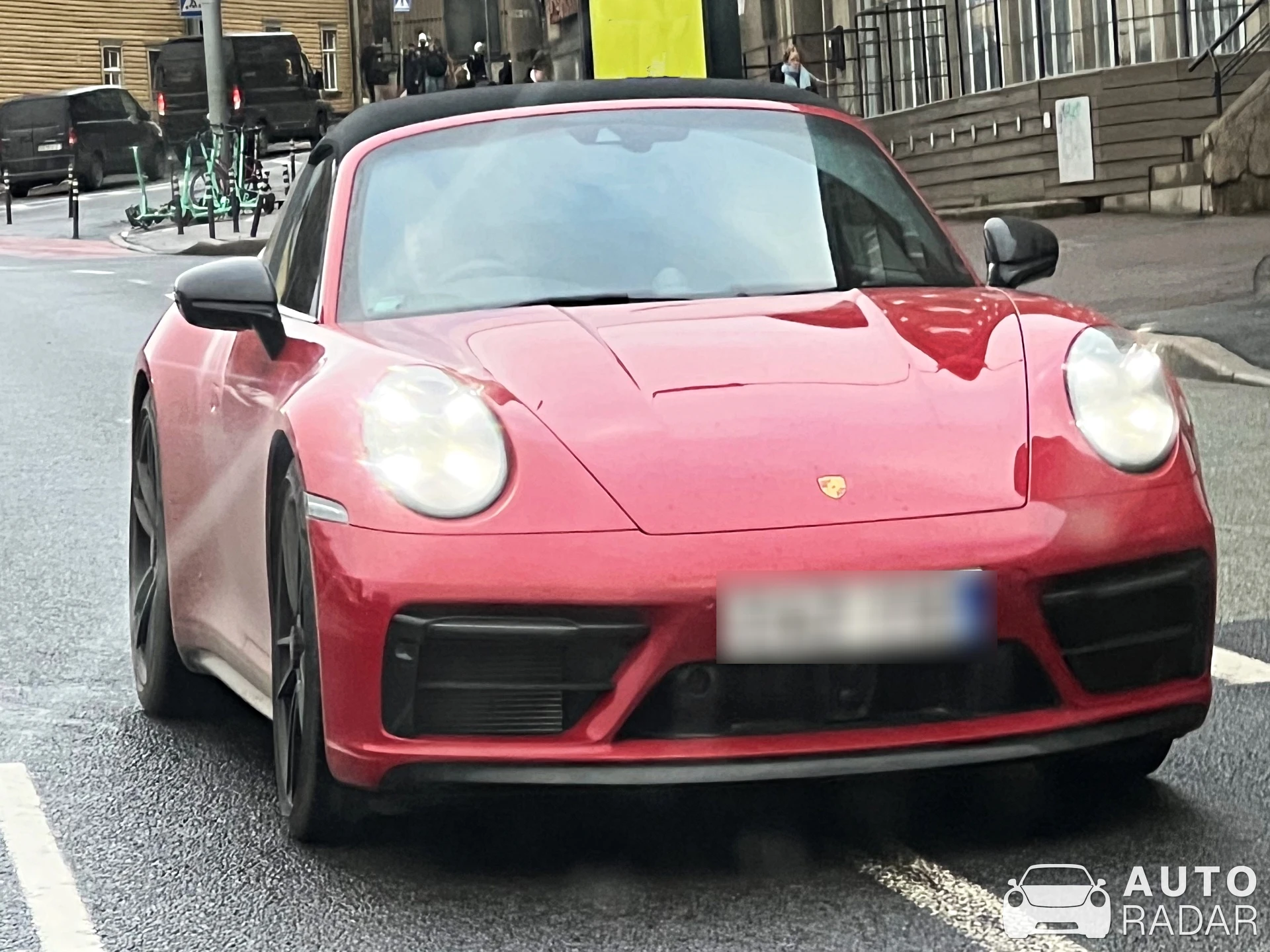 Porsche 992 Targa 4 GTS MkI spotted in Tallinn, Эстония