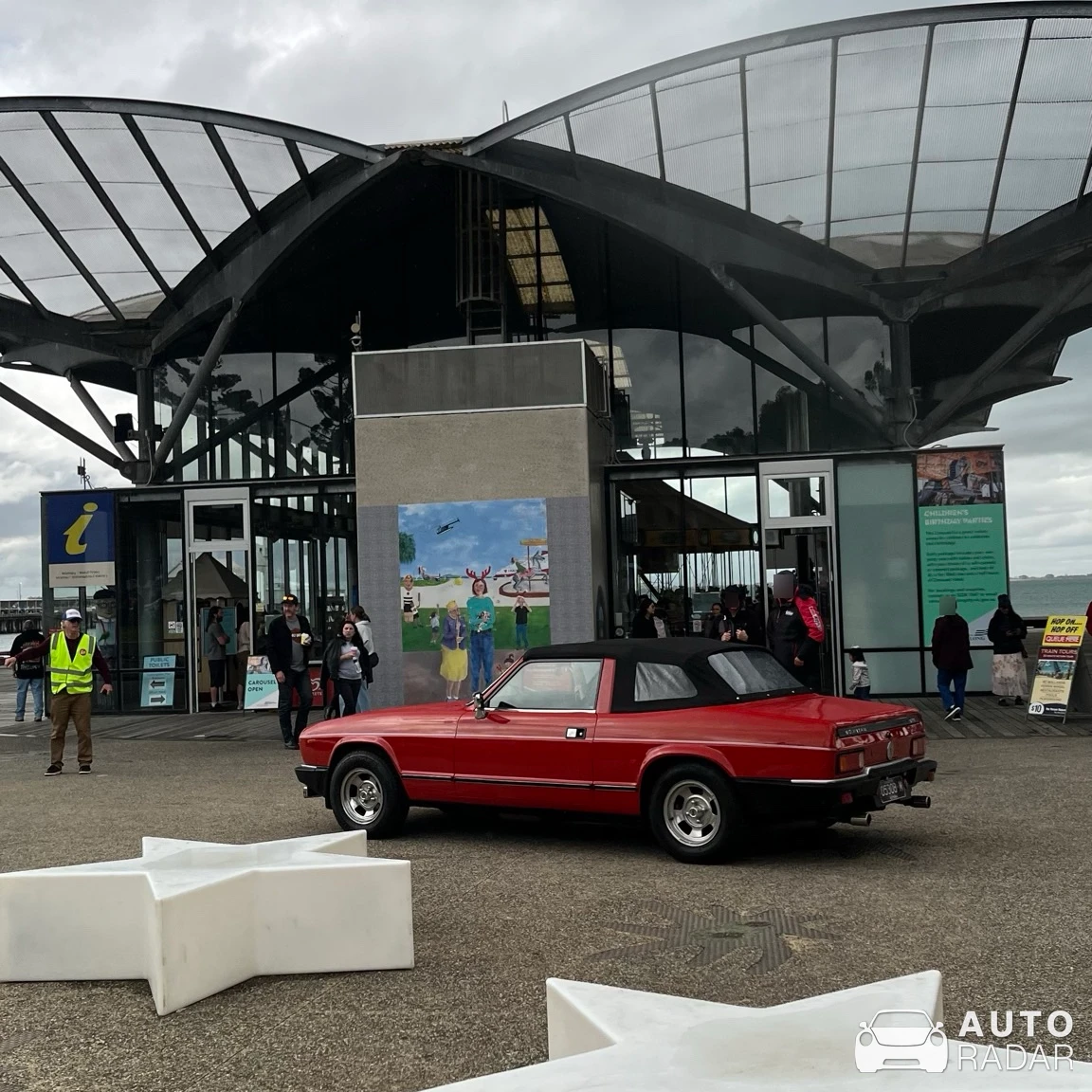 Reliant Scimitar spotted in Geelong