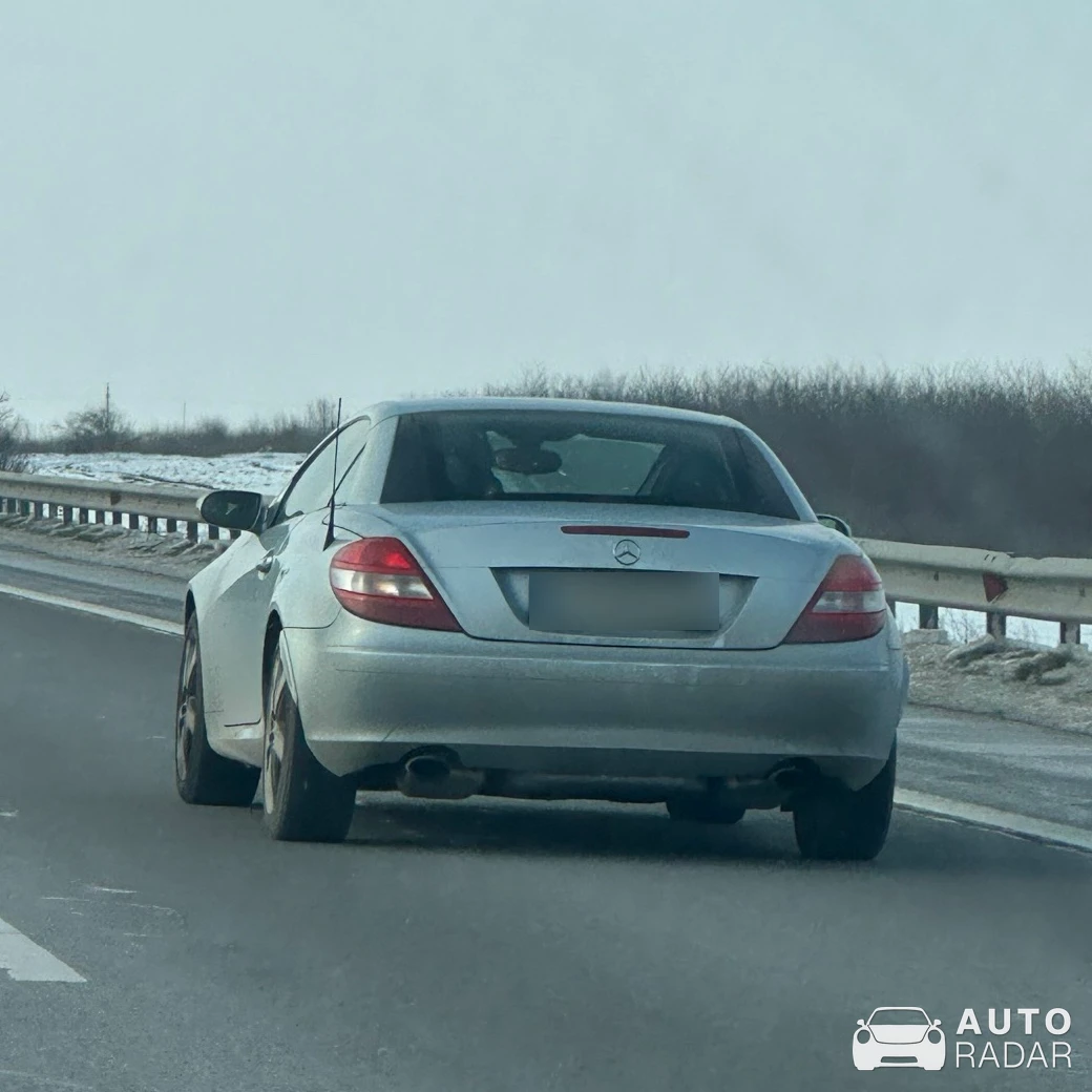 Mercedes-Benz SLK 55 AMG R171 spotted in Slobozia