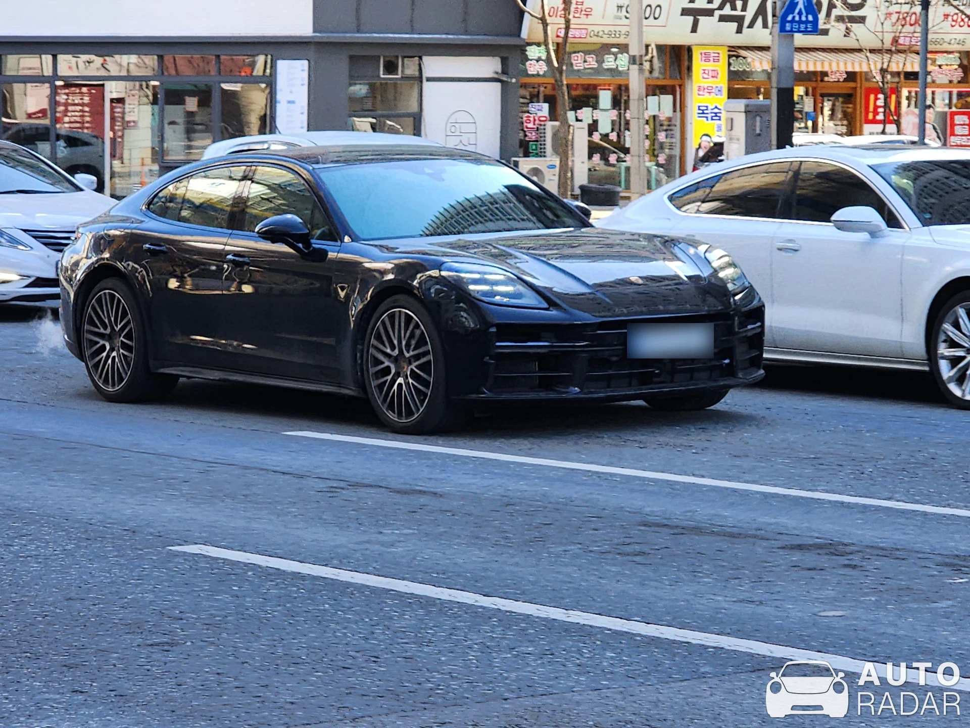 Porsche 972 Panamera spotted in Daejeon, South Korea