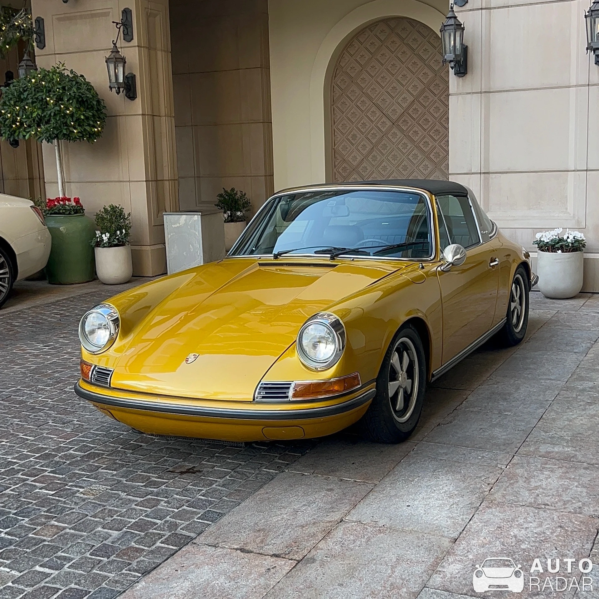 Porsche 911 SC Targa spotted in Beverly Hills, United States