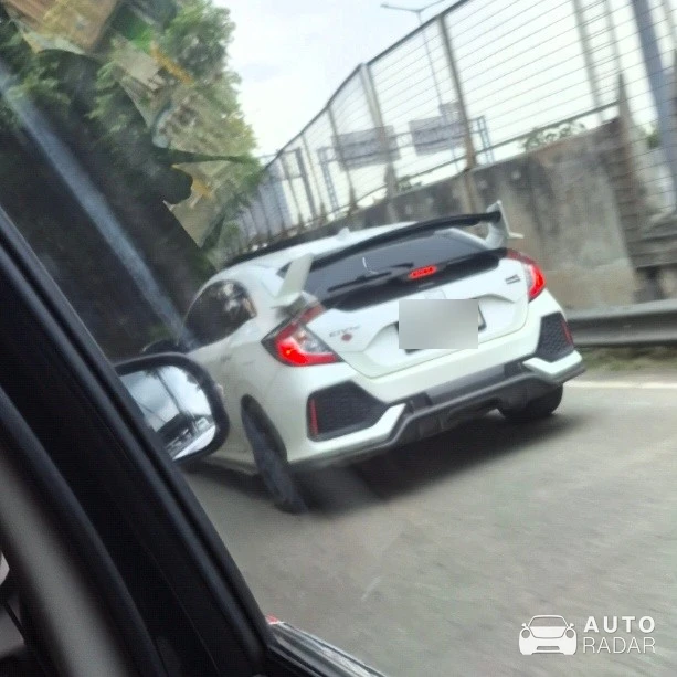 Honda Civic RS spotted in Jakarta
