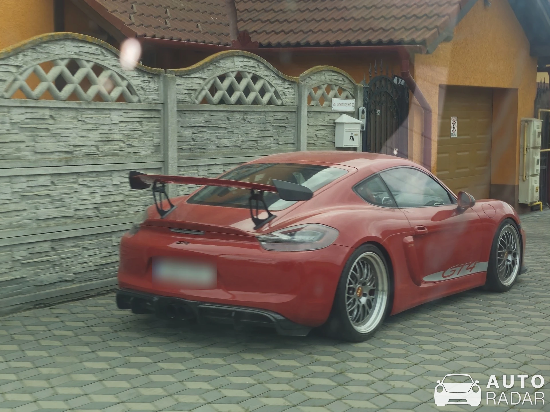 Porsche 981 Cayman GT4 spotted in Arad