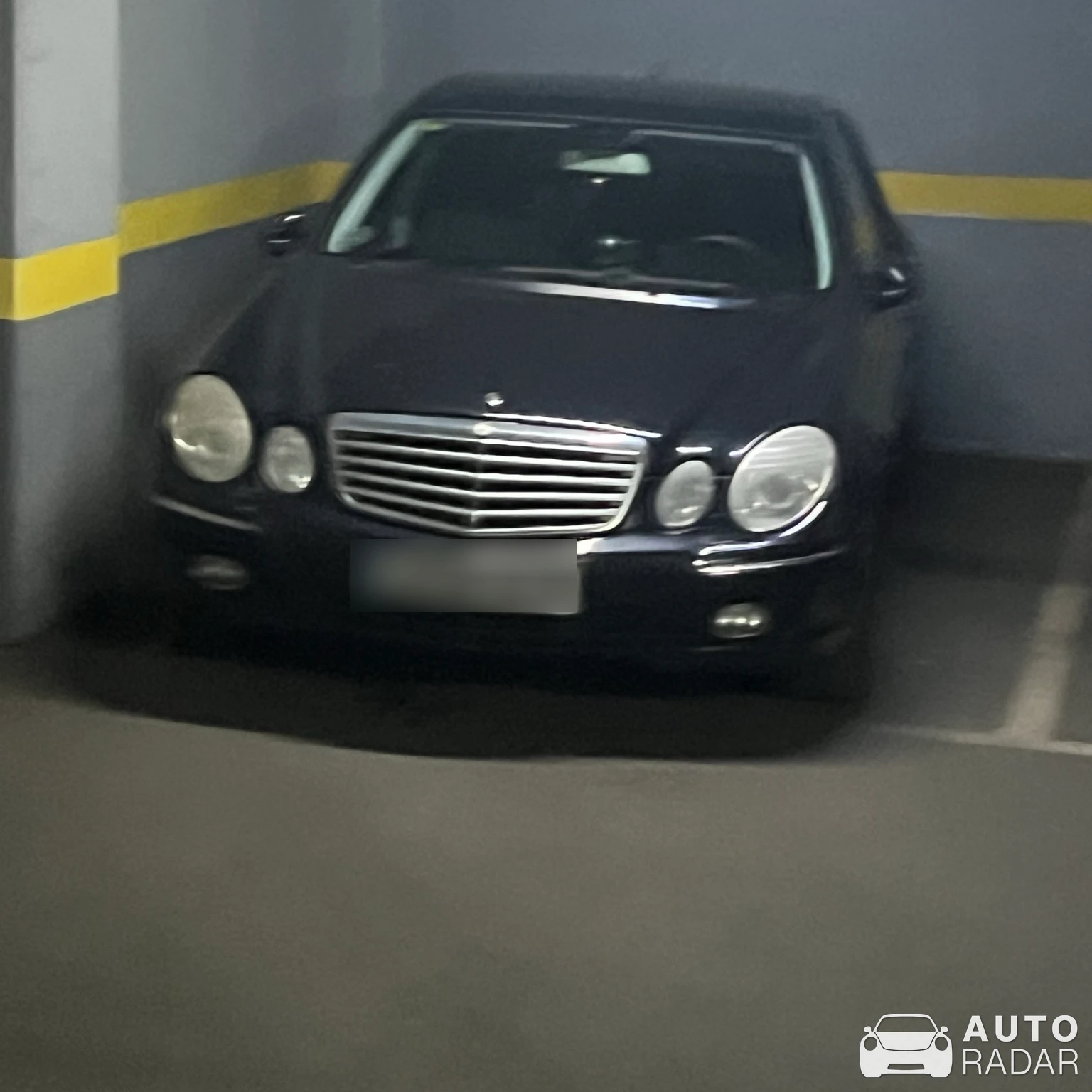 Mercedes-Benz E-Klasse W211 spotted in Madrid