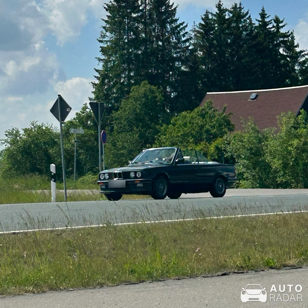 BMW M3 E30 Cabriolet spotted in Zwönitz, Deutschland