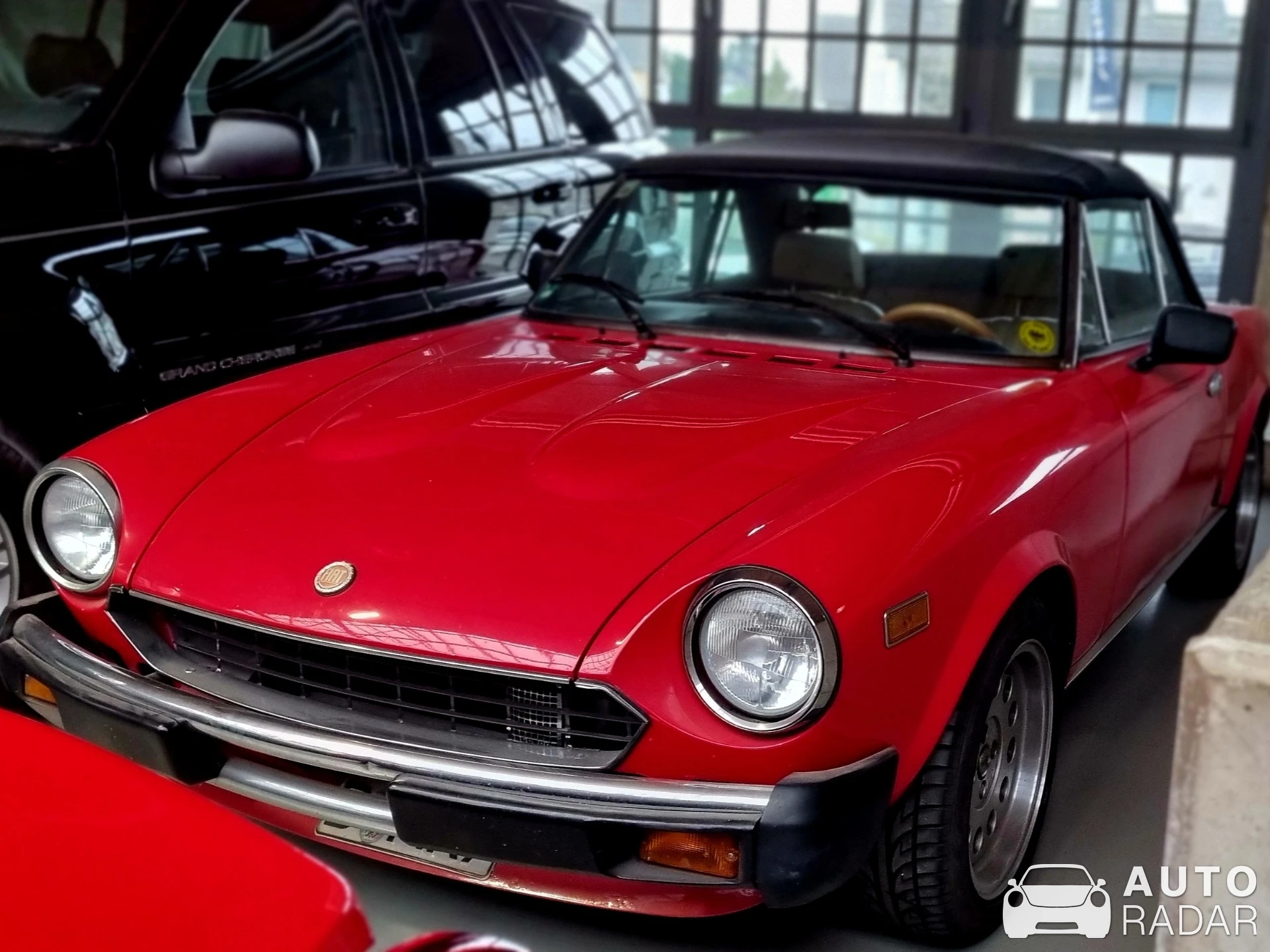 Fiat 124 Sport Spider spotted in Düsseldorf, Germany