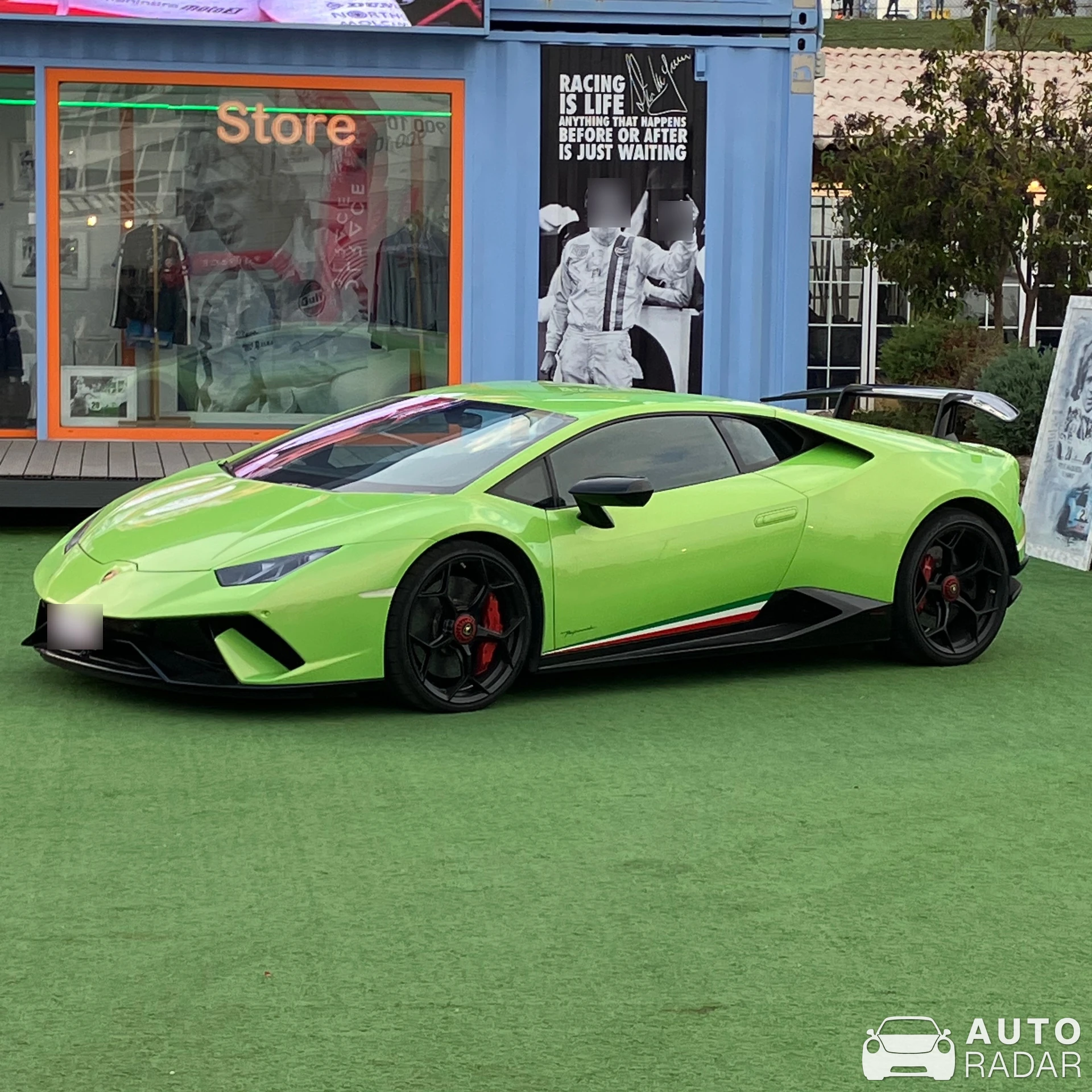 Lamborghini Huracán LP640-4 Performante spotted in San Sebastián de los Reyes, España