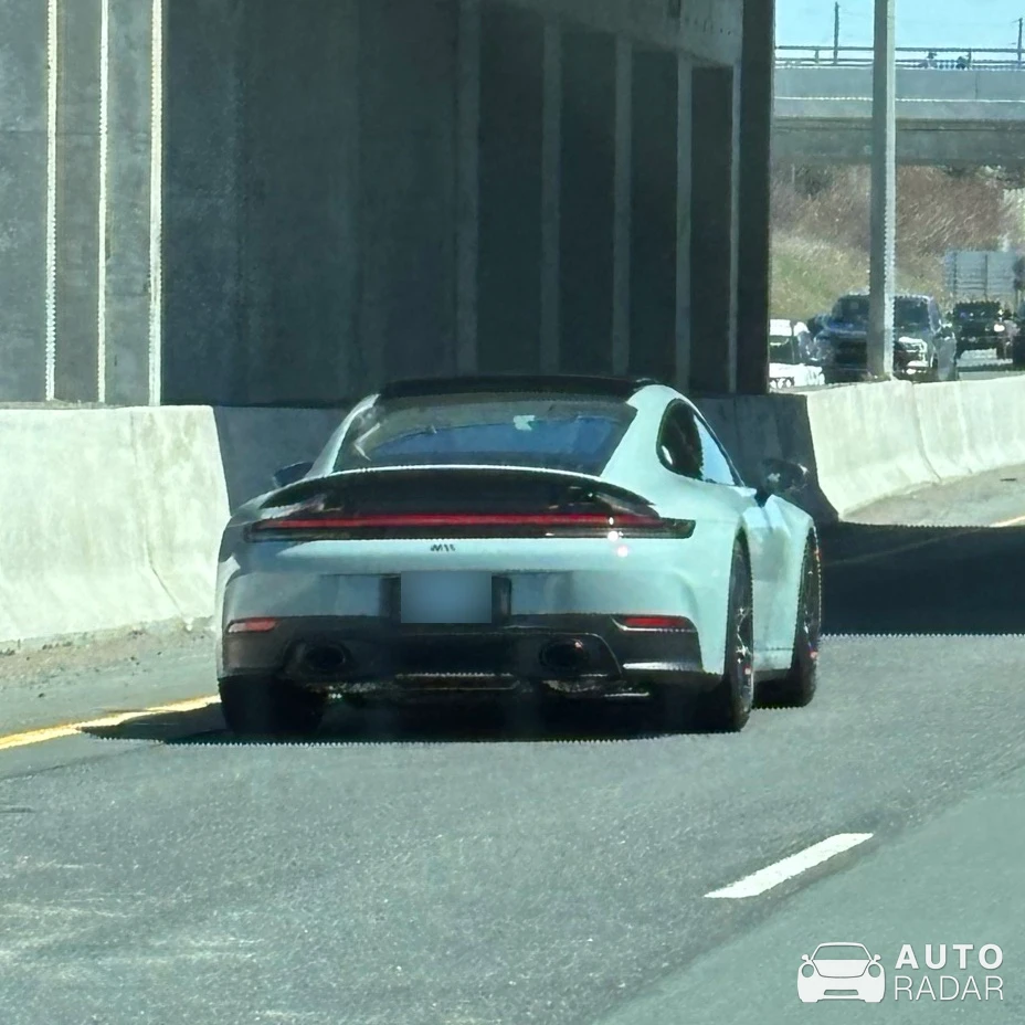 Porsche 992 Carrera MkI spotted in Bowmanville