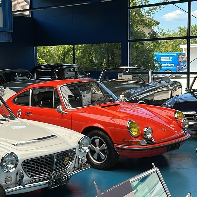 Porsche 911 E