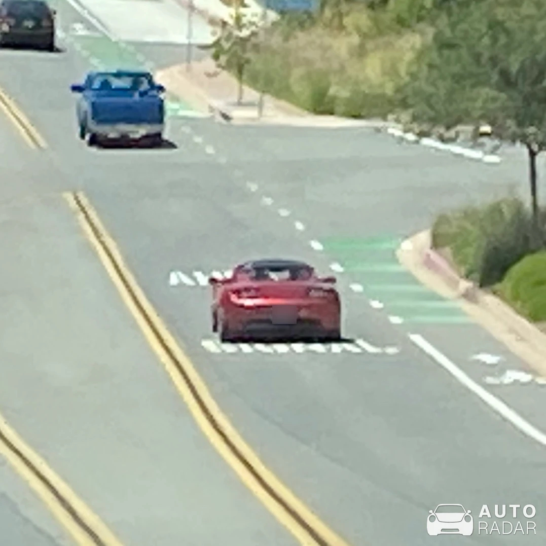 Tesla Roadster Sport spotted in Malibu