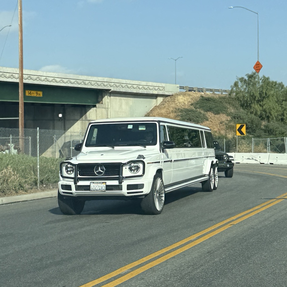 Mercedes-Benz G 550