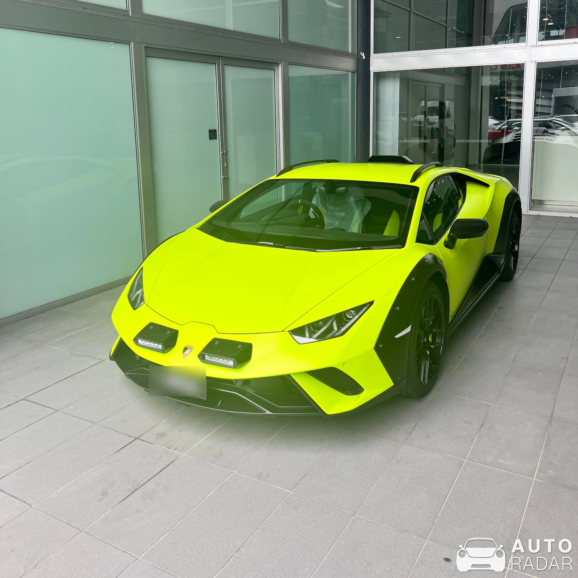 Lamborghini Huracán LP610-4 Sterrato spotted in Fortitude Valley, Australia