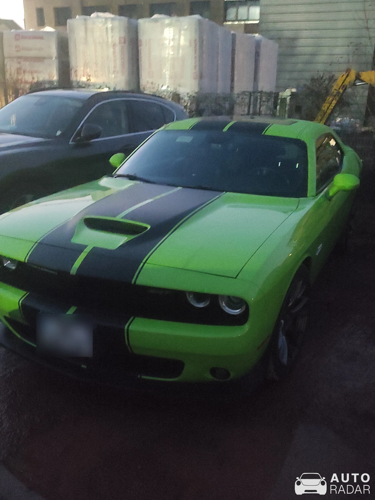 Dodge Challenger R/T spotted in Arras