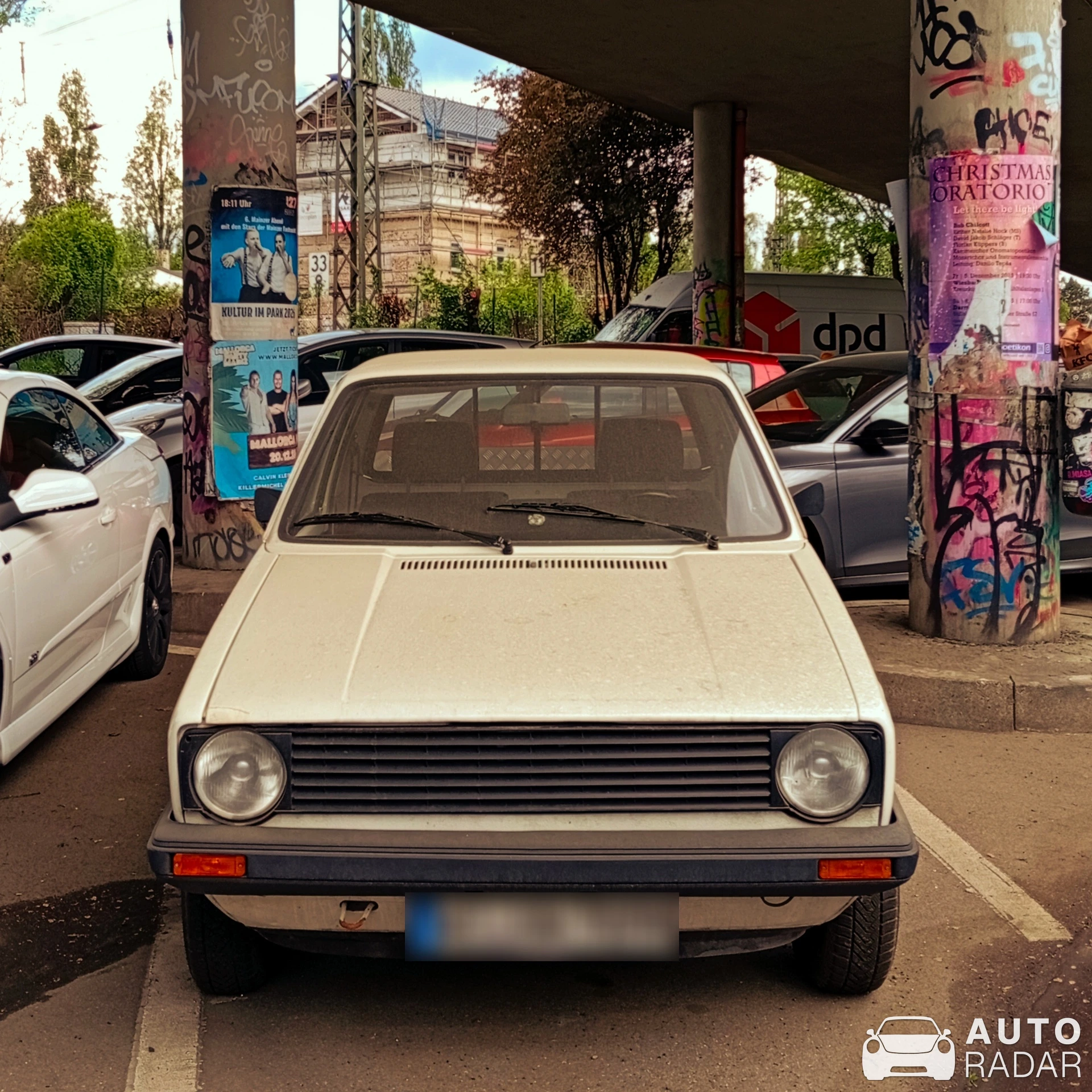 Volkswagen Caddy Mk1 spotted in Wiesbaden