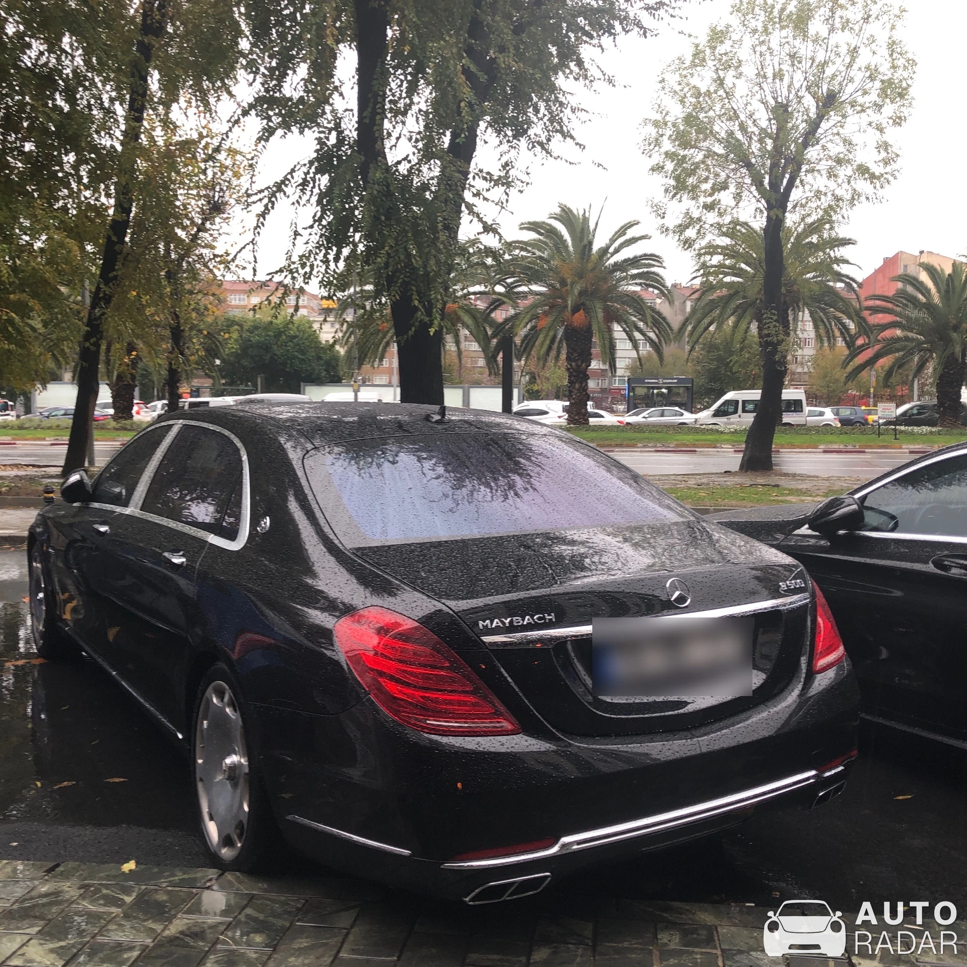 Mercedes-Maybach S 500 spotted in Fatih, Türkiye