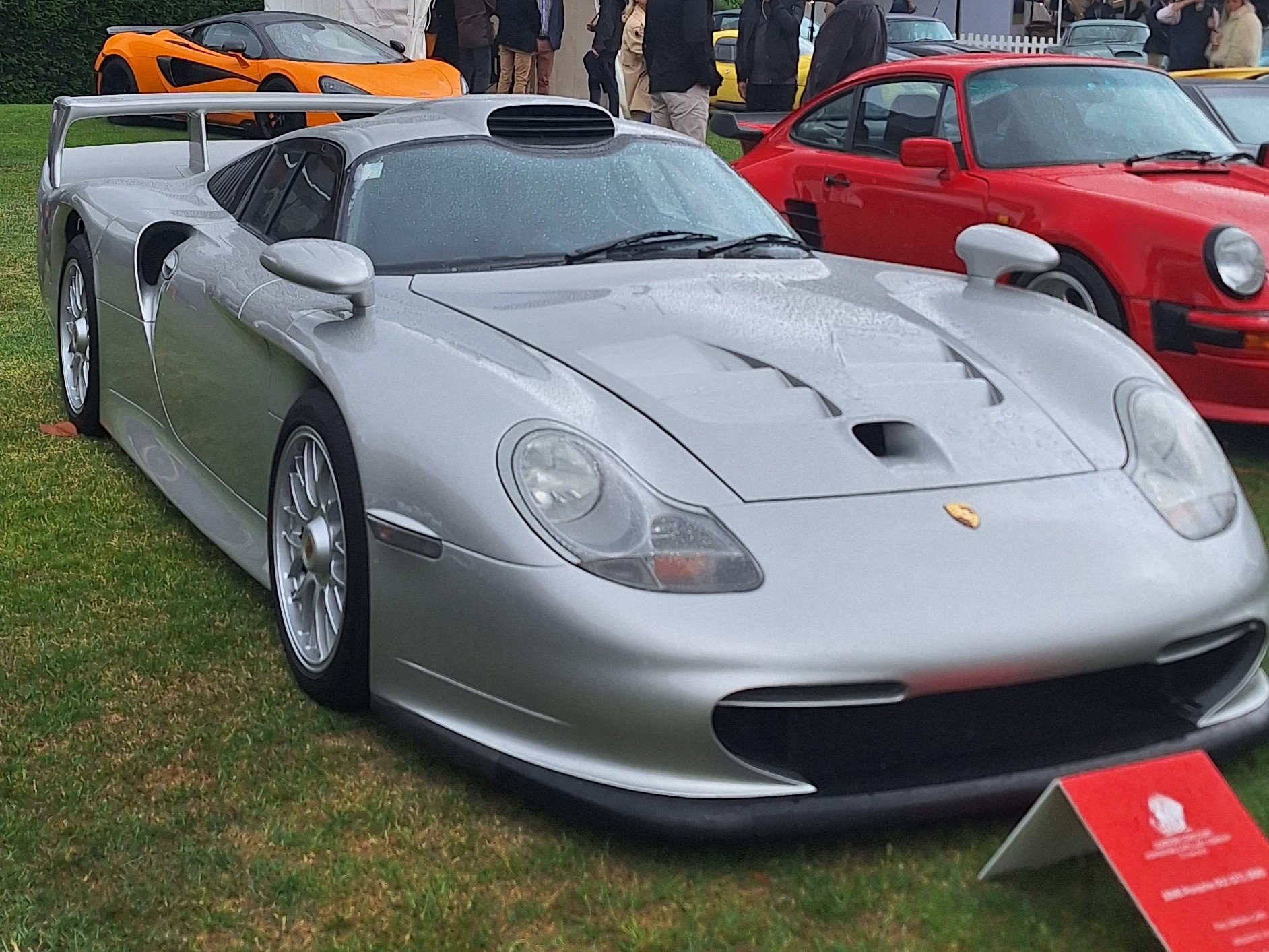 Porsche 996 GT1 Evolution