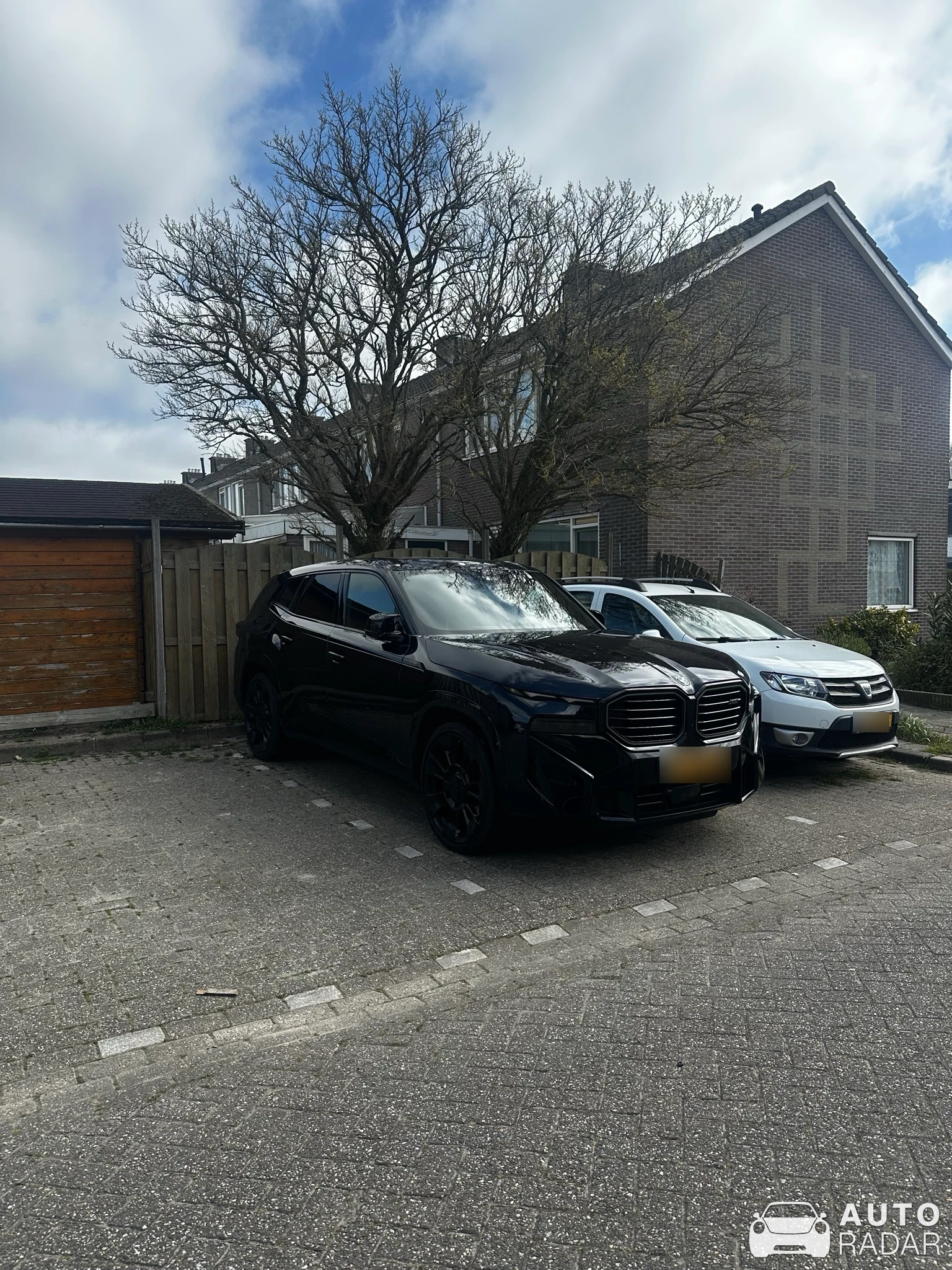 BMW XM G09 Label Red Larte Design spotted in Medemblik