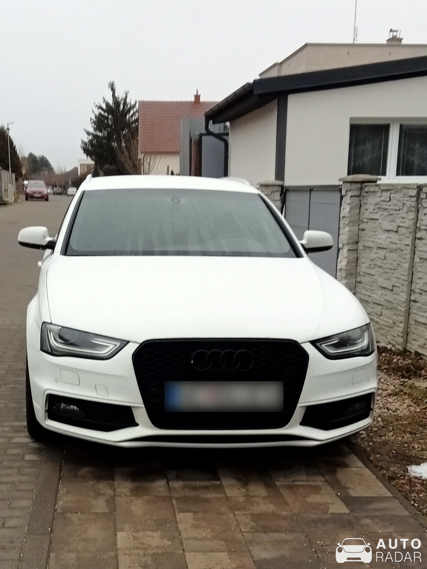 Audi A4 Sedan B7 spotted in Leopoldov, Slovensko