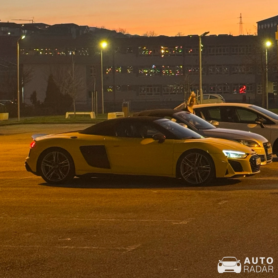 Audi R8 V8 Spyder spotted in Cazin