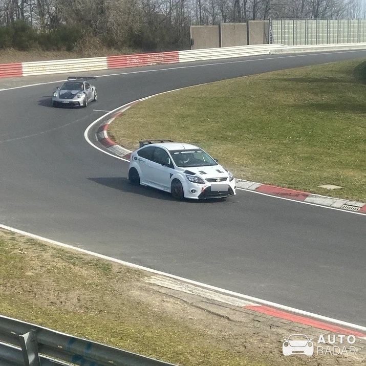 Ford Focus RS 2009 spotted in Nürburg